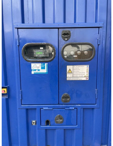 Cummins QSK45-G4 Stamford 1600 kVA 20FT container genset - Генераторска поставка: слика 4 Cummins QSK45-G4 Stamford 1600 kVA 20FT container genset - Генераторска поставка: слика 4