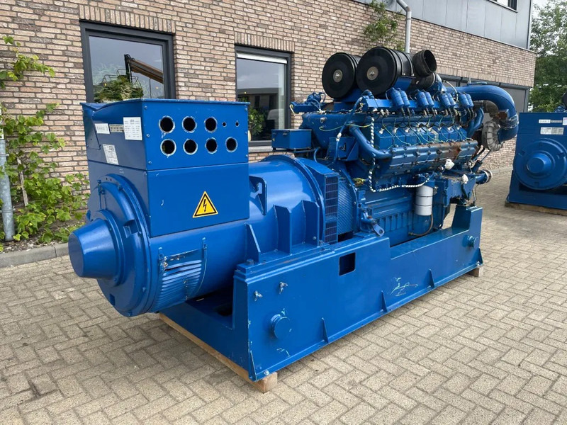 Deutz Gasset 800 / 1110 kVA Stamford generatorset - Генераторска поставка: слика 1 Deutz Gasset 800 / 1110 kVA Stamford generatorset - Генераторска поставка: слика 1