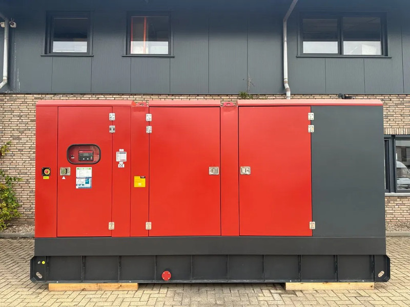 Doosan Mecc Alte Spa 680 kVA Silent generatorset as New Demo 2021 ! - Генераторска поставка: слика 1 Doosan Mecc Alte Spa 680 kVA Silent generatorset as New Demo 2021 ! - Генераторска поставка: слика 1