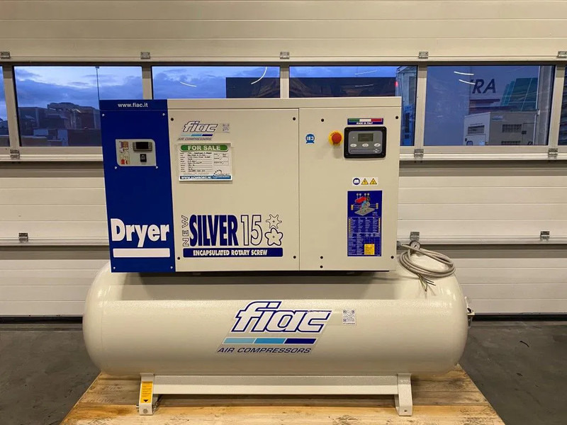 Fiac NewSilver D 15 / 500 NewSilver D 15 / 500 - 1430 L / min 11 kW 10 bar Elektrische Schroefcompressor + Droger - Компресор за воздух: слика 2 Fiac NewSilver D 15 / 500 NewSilver D 15 / 500 - 1430 L / min 11 kW 10 bar Elektrische Schroefcompressor + Droger - Компресор за воздух: слика 2