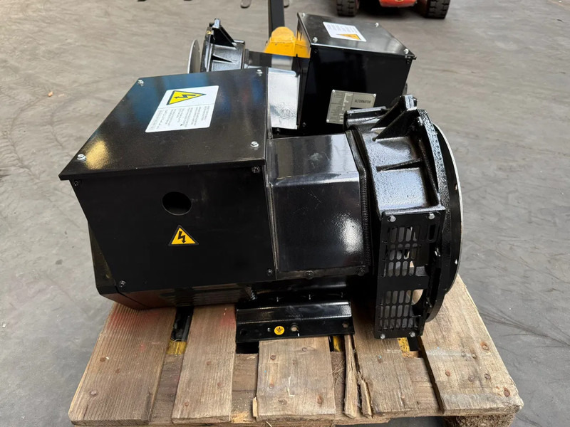 Generatordeel 38 kVA generatordeel Alternator New ! - Генераторска поставка: слика 4 Generatordeel 38 kVA generatordeel Alternator New ! - Генераторска поставка: слика 4
