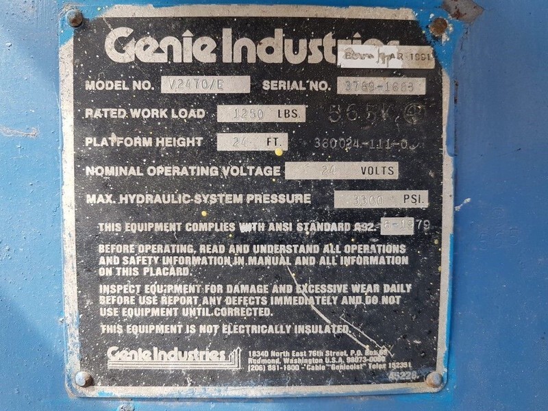 Genie V2470 / E Elektra 4x2 Schaarhoogwerker 10 meter werkhoogte - Кревач ножица: слика 5 Genie V2470 / E Elektra 4x2 Schaarhoogwerker 10 meter werkhoogte - Кревач ножица: слика 5