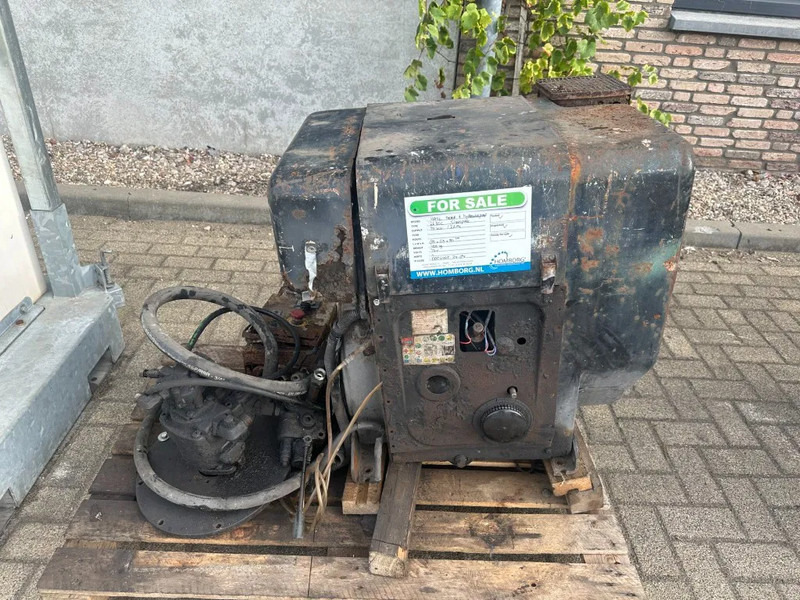 Hatz 2L30C Diesel motor 26 PK met hydrauliekpomp - Мотор за Опрема за ракување со материјали: слика 1 Hatz 2L30C Diesel motor 26 PK met hydrauliekpomp - Мотор за Опрема за ракување со материјали: слика 1