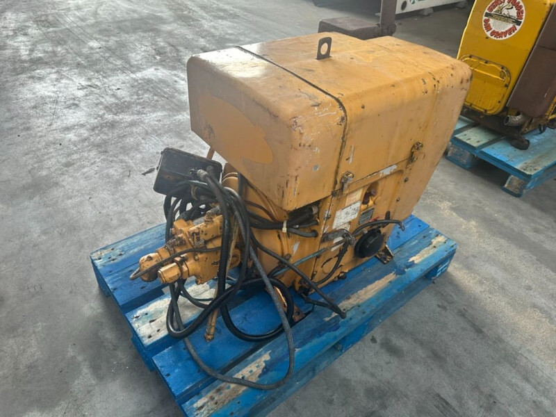 Мотор за Опрема за ракување со материјали Hatz 2L30C Silent Diesel Motor 19 kW 26 PK met hydrauliekpomp: слика 1