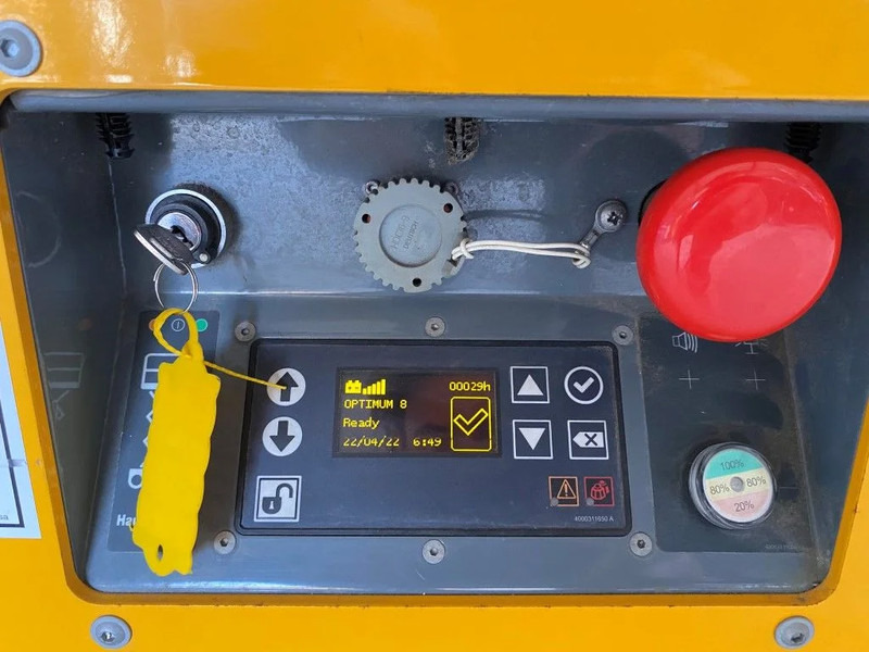 Haulotte Optimum 8 Elektrische Schaarhoogwerker 7.8 meter werkhoogte als nieuw ! 28 uur ! - Кревач ножица: слика 5 Haulotte Optimum 8 Elektrische Schaarhoogwerker 7.8 meter werkhoogte als nieuw ! 28 uur ! - Кревач ножица: слика 5