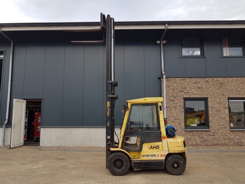Hyster H2.50XM 2.5 ton Duplex Sideshift LPG Heftruck - Плински вилушкар: слика 3 Hyster H2.50XM 2.5 ton Duplex Sideshift LPG Heftruck - Плински вилушкар: слика 3