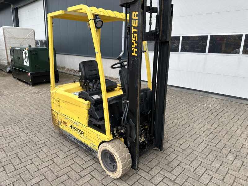 Hyster J2.00XMI 2 ton Triplex Freelift Sideshift Elektra Heftruck accu 2012 - Електричен вилушкар: слика 5 Hyster J2.00XMI 2 ton Triplex Freelift Sideshift Elektra Heftruck accu 2012 - Електричен вилушкар: слика 5