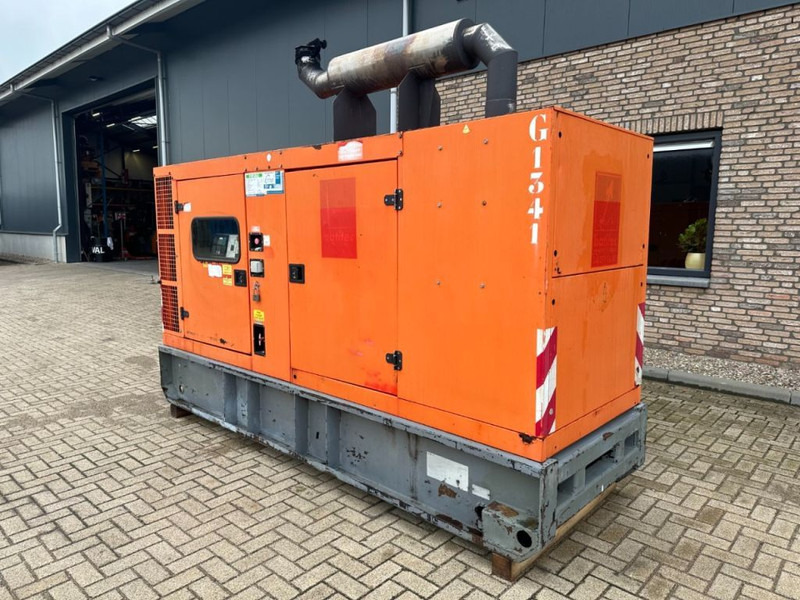 Ingersoll Rand G160 John Deere Leroy Somer 165 kVA Silent Rental generatorset - Генераторска поставка: слика 4 Ingersoll Rand G160 John Deere Leroy Somer 165 kVA Silent Rental generatorset - Генераторска поставка: слика 4