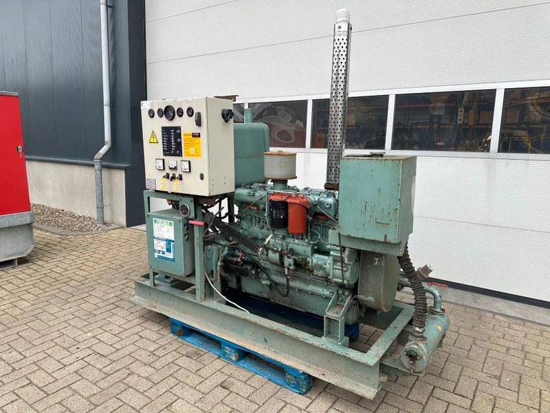 Iveco 8361 - I Ingersoll Dresser Pumps 291 m3 / h 10 Bar Diesel Waterpomp 58 hours ! - Пумпа за вода: слика 4 Iveco 8361 - I Ingersoll Dresser Pumps 291 m3 / h 10 Bar Diesel Waterpomp 58 hours ! - Пумпа за вода: слика 4