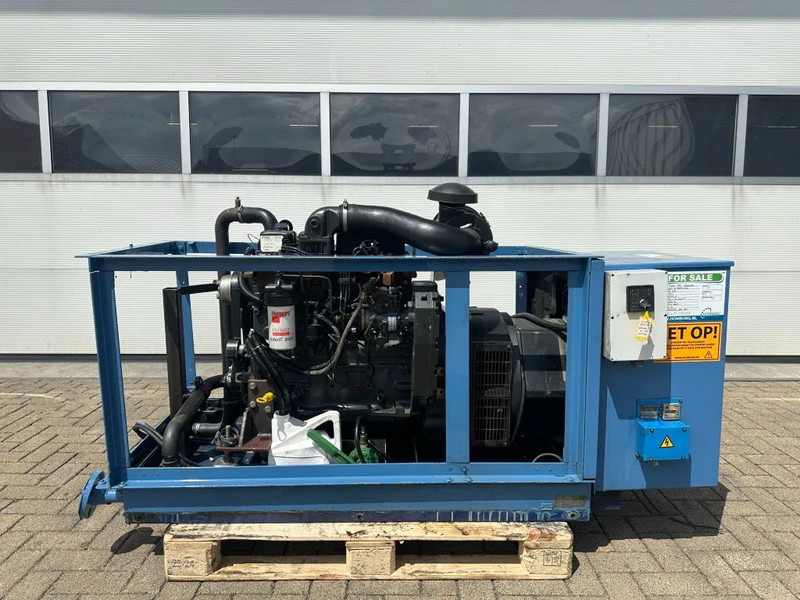 Iveco FPT NEF 45 AM1A.S500 Stamford 50 kVA generatorset - Генераторска поставка: слика 1 Iveco FPT NEF 45 AM1A.S500 Stamford 50 kVA generatorset - Генераторска поставка: слика 1