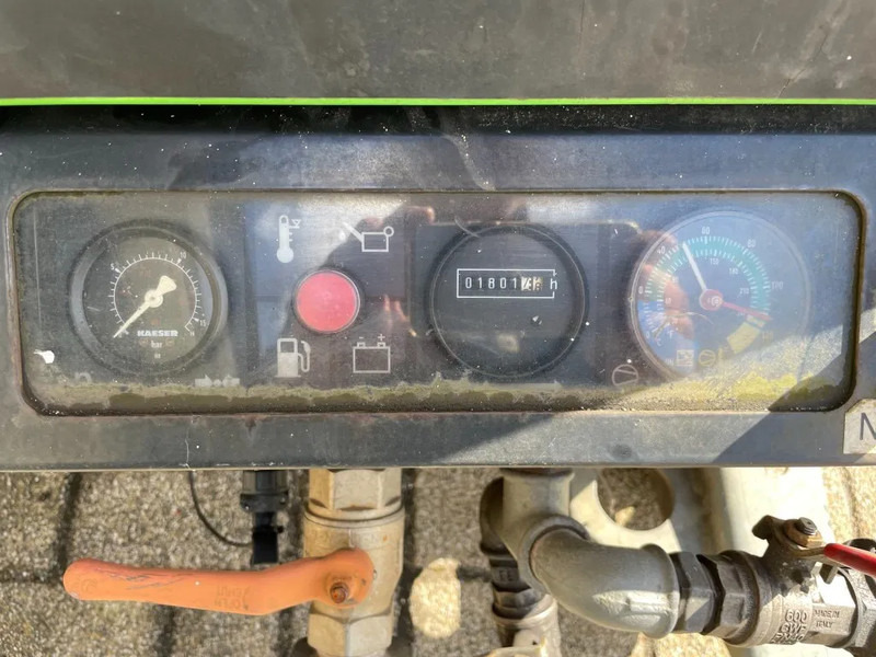 Kaeser M43 Kubota 4,2 m3 / min 7 Bar 30 kW Silent Diesel Compressor - Компресор за воздух: слика 2 Kaeser M43 Kubota 4,2 m3 / min 7 Bar 30 kW Silent Diesel Compressor - Компресор за воздух: слика 2