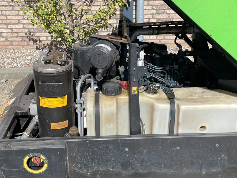 Компресор за воздух Kaeser M43 Kubota 4,2 m3 / min 7 Bar 30 kW Silent Diesel Compressor: слика 12