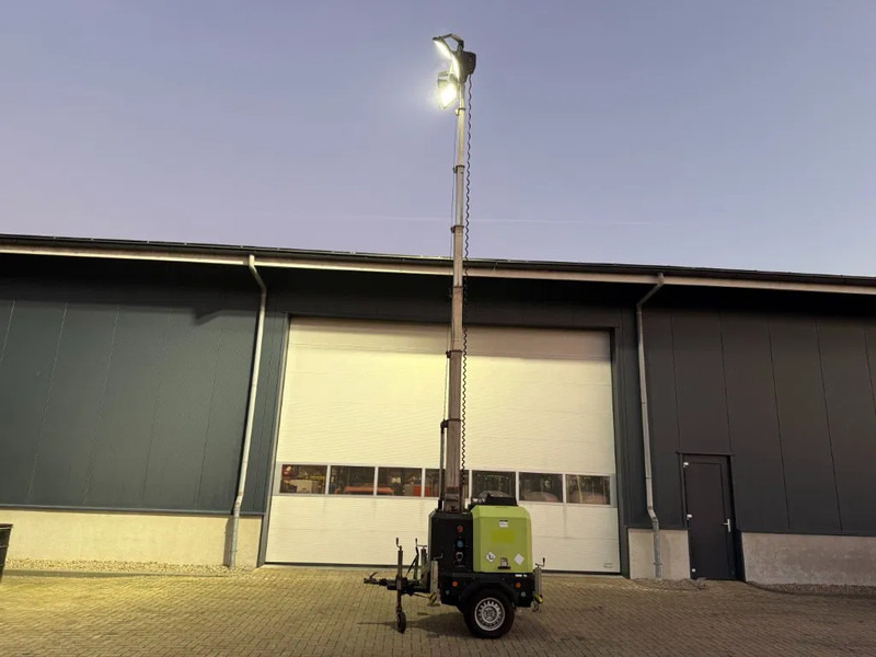 Kubota Generac V20 TowerLight 9 meter LED Lichtmast Aggregaat - Кула за рефлектори: слика 1 Kubota Generac V20 TowerLight 9 meter LED Lichtmast Aggregaat - Кула за рефлектори: слика 1