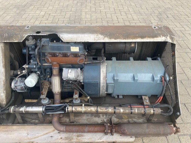 Kubota V1505 Vrachtwagen aggregaat 12.5 kVA generatorset - Генераторска поставка: слика 2 Kubota V1505 Vrachtwagen aggregaat 12.5 kVA generatorset - Генераторска поставка: слика 2