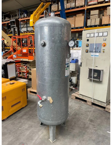 Magnet 500L gegalvaniseerde verticale luchtketel 16 Bar - Компресор за воздух: слика 5 Magnet 500L gegalvaniseerde verticale luchtketel 16 Bar - Компресор за воздух: слика 5