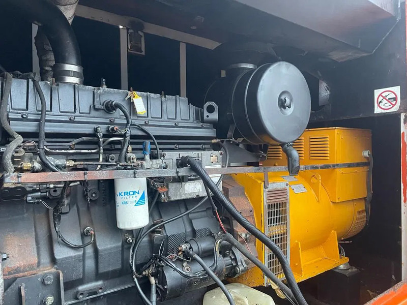 Perkins 1300 Serie Mecc Alte Spa 225 kVA Silent generatorset - Генераторска поставка: слика 5 Perkins 1300 Serie Mecc Alte Spa 225 kVA Silent generatorset - Генераторска поставка: слика 5