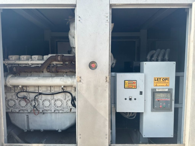 Perkins 4006-23TAG3A Stamford 900 kVA Silent generatorset - Генераторска поставка: слика 2 Perkins 4006-23TAG3A Stamford 900 kVA Silent generatorset - Генераторска поставка: слика 2