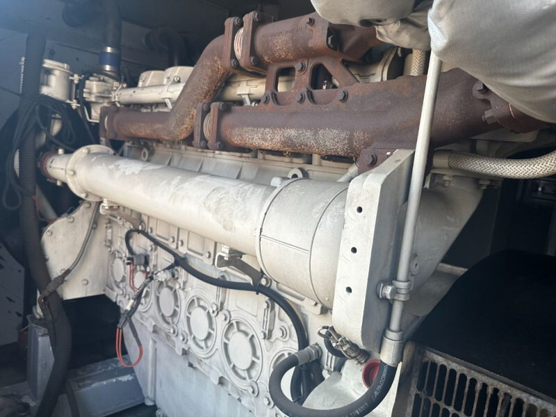 Perkins 4006-23TAG3A Stamford 900 kVA Silent generatorset - Генераторска поставка: слика 5 Perkins 4006-23TAG3A Stamford 900 kVA Silent generatorset - Генераторска поставка: слика 5