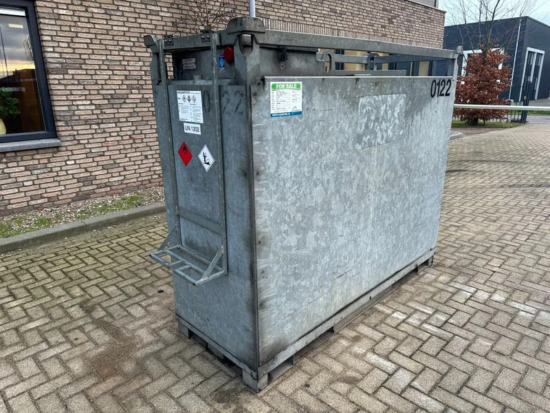 Rietbergwerke 2400 liter gegalvaniseerde dubbelwandige IBC Dieseltank - Товарен контејнер: слика 2 Rietbergwerke 2400 liter gegalvaniseerde dubbelwandige IBC Dieseltank - Товарен контејнер: слика 2