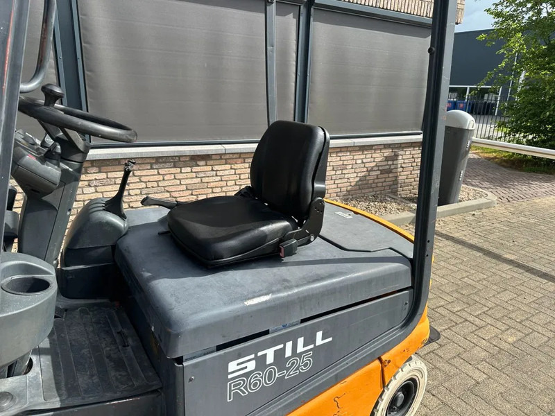 Still R 60-25 2.5 ton Triplex Freelift Sideshift Elektra Heftruck 590 cm hefhoogte ! - Електричен вилушкар: слика 4 Still R 60-25 2.5 ton Triplex Freelift Sideshift Elektra Heftruck 590 cm hefhoogte ! - Електричен вилушкар: слика 4