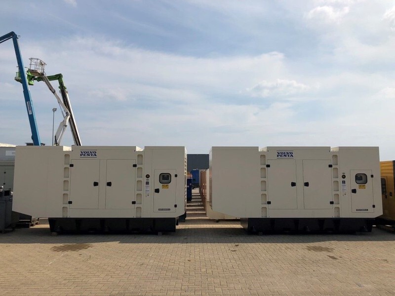 Volvo Stamford 550 KVA TAD 1641 GE Super Silent Nieuw - Генераторска поставка: слика 3 Volvo Stamford 550 KVA TAD 1641 GE Super Silent Nieuw - Генераторска поставка: слика 3