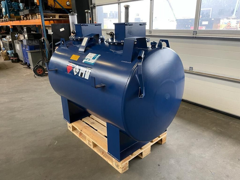 Steenbergen KIWA 1150 liter dieseltank dubbelwandig - Резервоар за складирање: слика 3 Steenbergen KIWA 1150 liter dieseltank dubbelwandig - Резервоар за складирање: слика 3