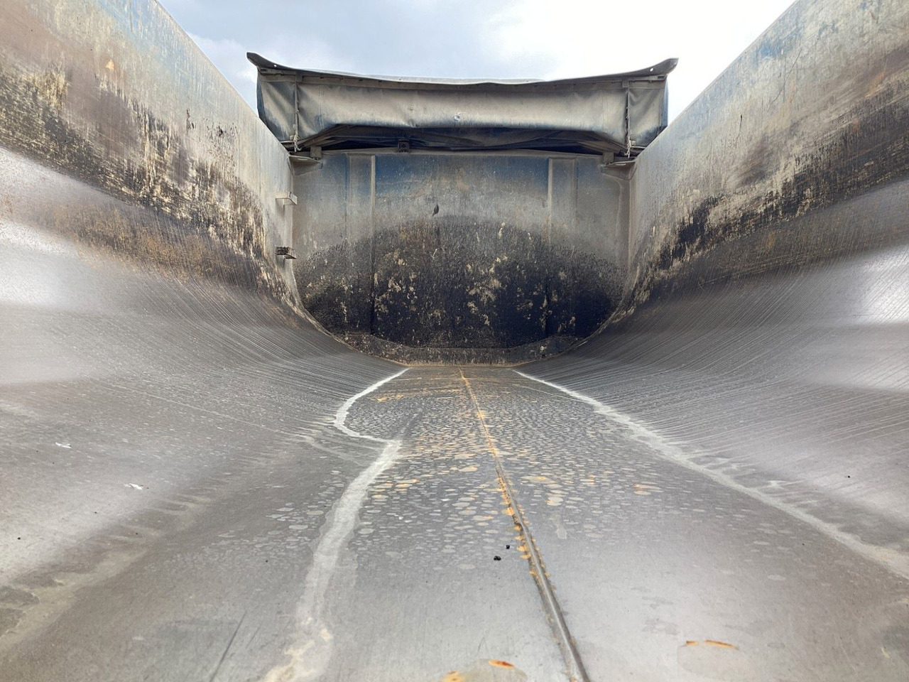 MAN TGS 35.510 Carnehl Thermomulde Asphalt 16,5m³ - Кипер: слика 5 MAN TGS 35.510 Carnehl Thermomulde Asphalt 16,5m³ - Кипер: слика 5