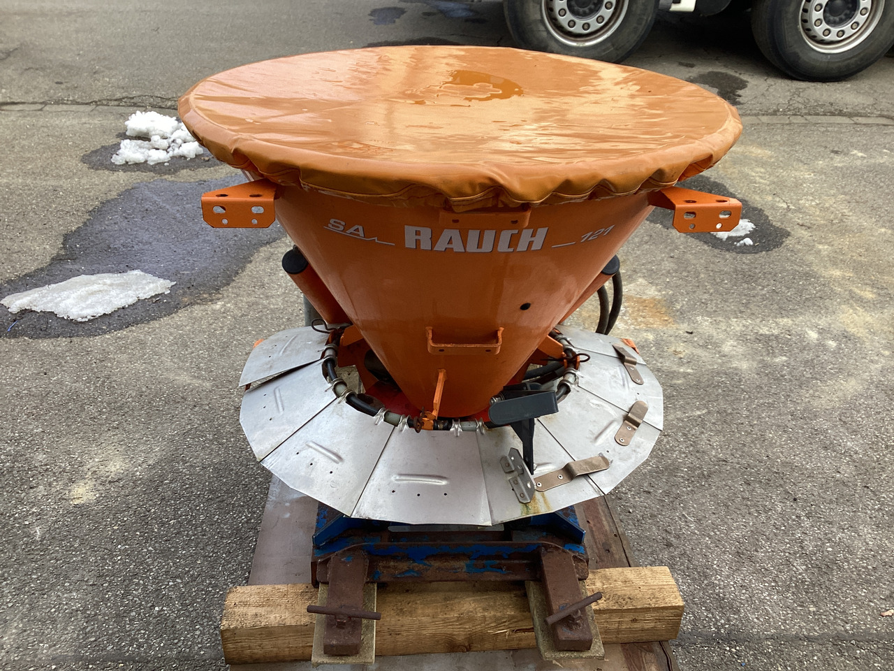 Rauch SA121R Typ4 - Распрскувач на песок/ Сол: слика 2 Rauch SA121R Typ4 - Распрскувач на песок/ Сол: слика 2