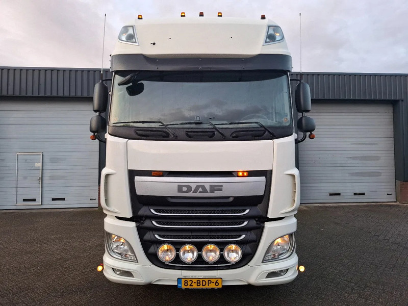 DAF XF 460 NL TREKKER - Камион влекач: слика 2 DAF XF 460 NL TREKKER - Камион влекач: слика 2