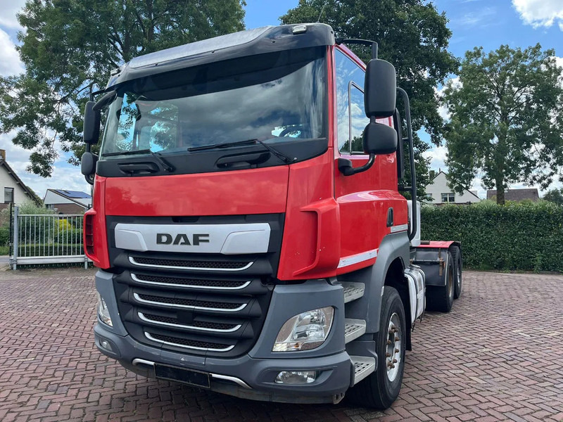 DAF CF 530 FAT intarder - Камион сандучар: слика 2 DAF CF 530 FAT intarder - Камион сандучар: слика 2