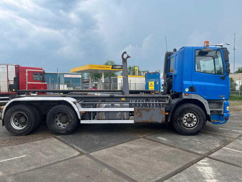 DAF CF FAS CF 85.340 EURO 3 - Транспортер на контејнер/ Камион со променливо тело, Камион со кран: слика 5 DAF CF FAS CF 85.340 EURO 3 - Транспортер на контејнер/ Камион со променливо тело, Камион со кран: слика 5
