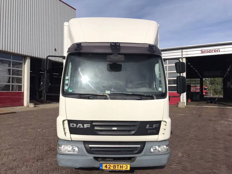 DAF LF 45 12.220 EURO 5 EEV - Камион сандучар: слика 2 DAF LF 45 12.220 EURO 5 EEV - Камион сандучар: слика 2