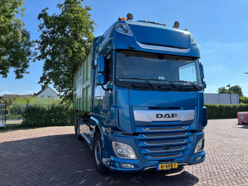 DAF XF 530 FAS - Транспортер на контејнер/ Камион со променливо тело: слика 2 DAF XF 530 FAS - Транспортер на контејнер/ Камион со променливо тело: слика 2