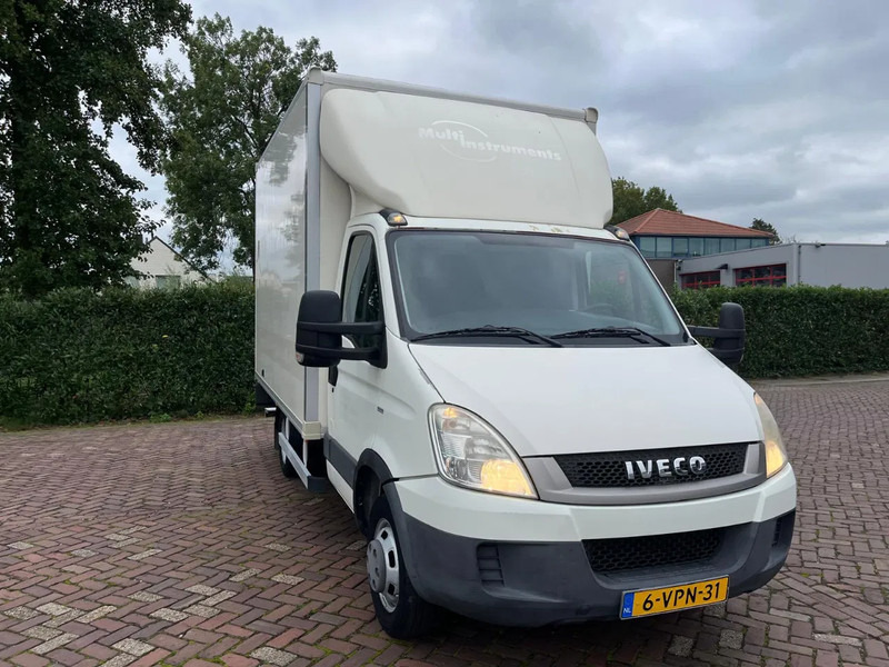 Iveco Daily 40 C14 - Комбе фургон: слика 4 Iveco Daily 40 C14 - Комбе фургон: слика 4