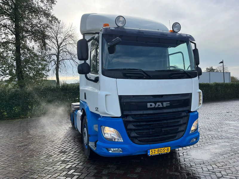 DAF CF 440 FT EURO 6 WITH BULK COMPRESSOR - Камион влекач: слика 4 DAF CF 440 FT EURO 6 WITH BULK COMPRESSOR - Камион влекач: слика 4