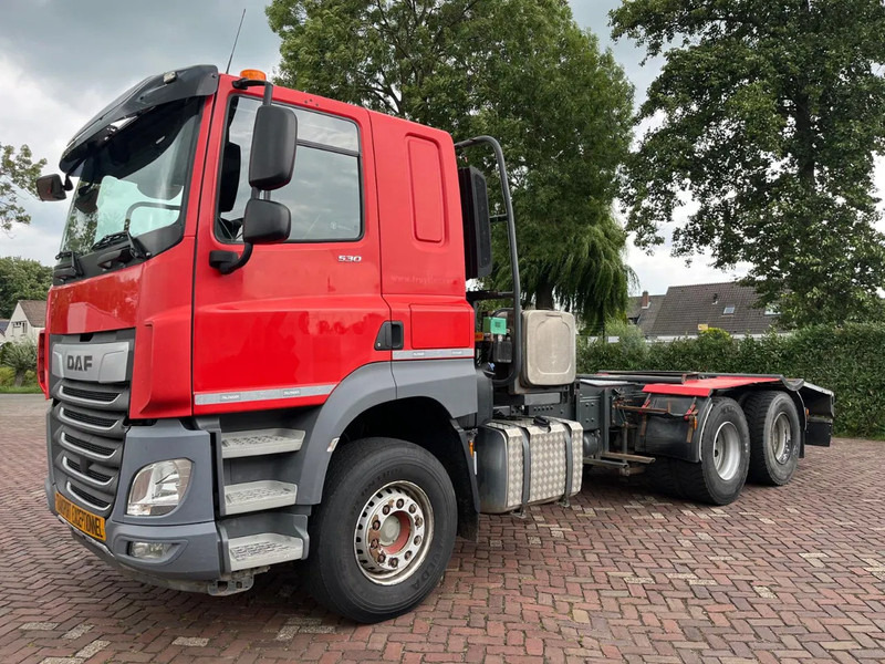 DAF CF 530 FAT intarder - Камион влекач: слика 1 DAF CF 530 FAT intarder - Камион влекач: слика 1