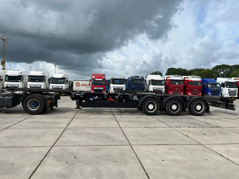Kögel PORT 40 SIMPLEX 20 - Транспортер на контејнер/ Полуприколка со променливо тело: слика 5 Kögel PORT 40 SIMPLEX 20 - Транспортер на контејнер/ Полуприколка со променливо тело: слика 5