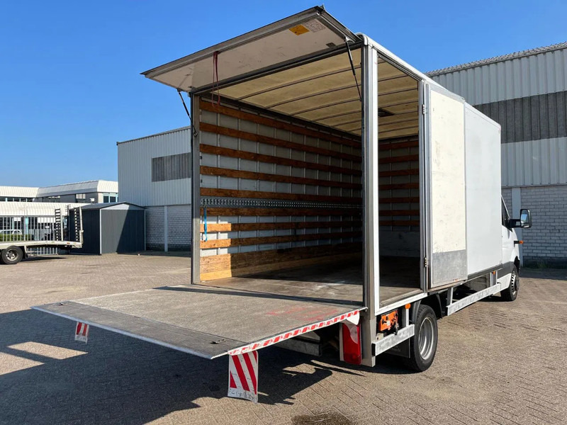 Комбе фургон, Комби со двојна кабина Mercedes-Benz Sprinter 513 2.2 CDI: слика 10