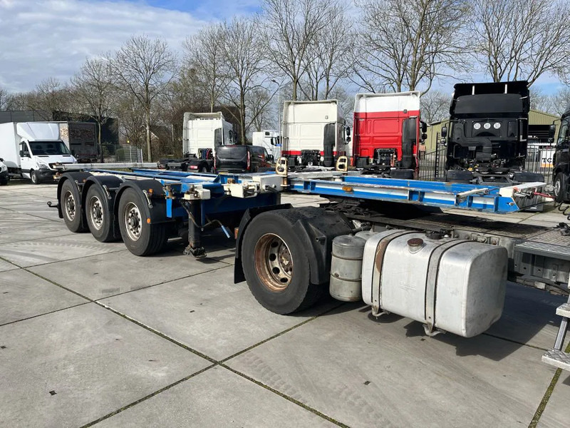 Renders-has O4/DA 08 EURO 800 CONTAINERCHASSIS - Транспортер на контејнер/ Полуприколка со променливо тело: слика 3 Renders-has O4/DA 08 EURO 800 CONTAINERCHASSIS - Транспортер на контејнер/ Полуприколка со променливо тело: слика 3