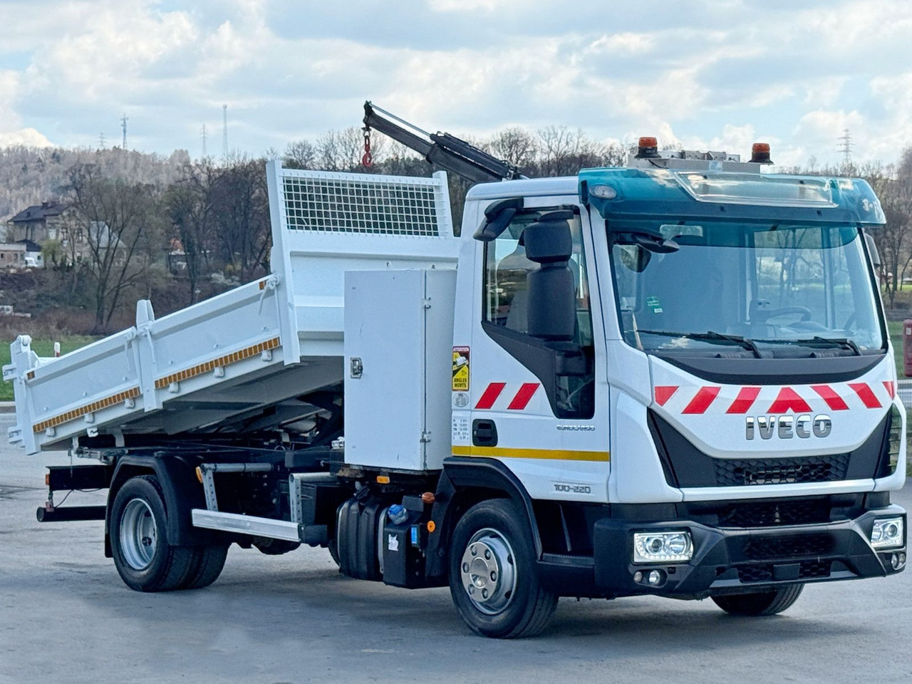 Iveco Eurocargo 100-220 *PC 1500 A * TOPZUSTAND - Камион со кран: слика 4 Iveco Eurocargo 100-220 *PC 1500 A * TOPZUSTAND - Камион со кран: слика 4