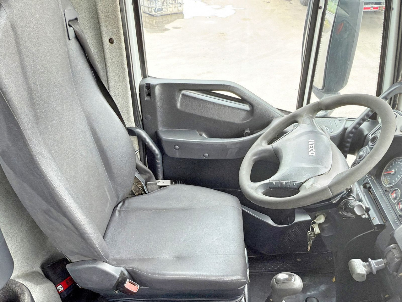 Кипер, Камион со кран Iveco STRALIS 330 *HIAB 144 BS-3 HIDUO* TOPZUSTAND: слика 12 Кипер, Камион со кран Iveco STRALIS 330 *HIAB 144 BS-3 HIDUO* TOPZUSTAND: слика 12