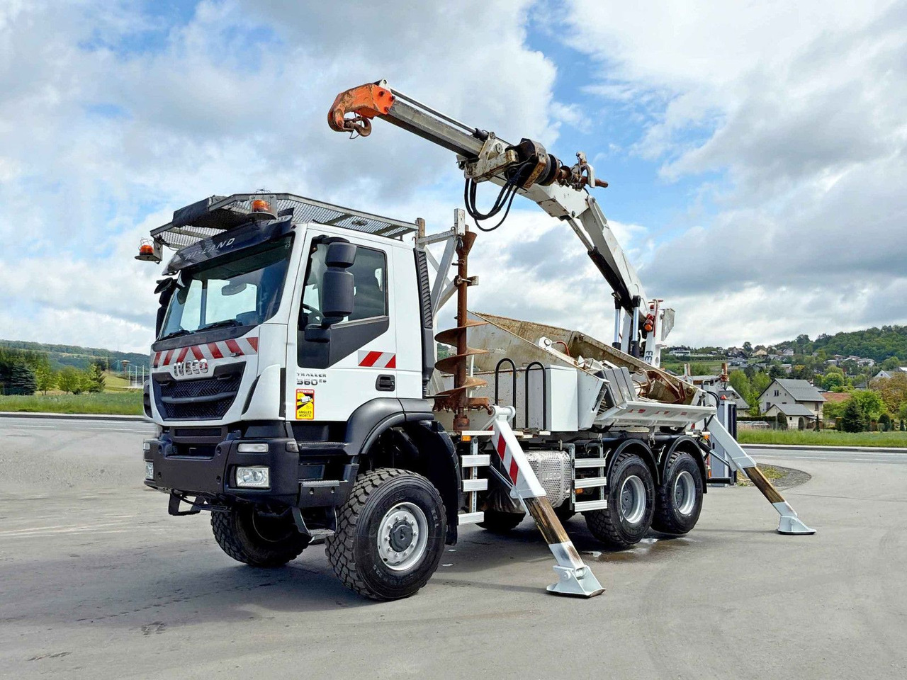 Iveco TRAKKER 360 * RUSA TA 65.33 + FUNK * 6x6 - Камион со кран: слика 4 Iveco TRAKKER 360 * RUSA TA 65.33 + FUNK * 6x6 - Камион со кран: слика 4