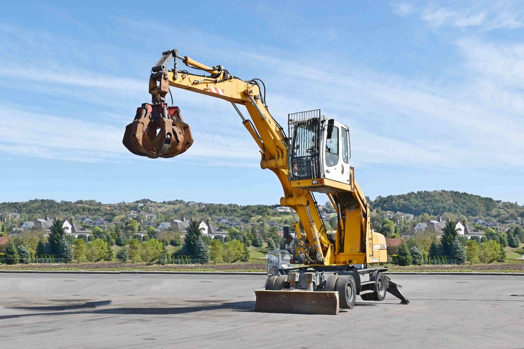 Liebherr PELLE A316 * Umschlagbagger * Topzustand! - Багер на тркала: слика 4 Liebherr PELLE A316 * Umschlagbagger * Topzustand! - Багер на тркала: слика 4
