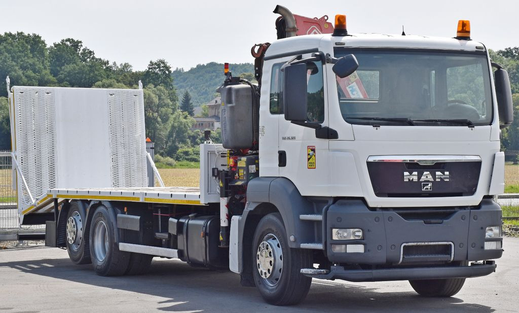 MAN TGS 26.320 * FASSI F170A.22 + FUNK* TOPZUSTAND MAN TGS 26.320 * FASSI F170A.22 + FUNK* TOPZUSTAND - Камион за влечење: слика 3 MAN TGS 26.320 * FASSI F170A.22 + FUNK* TOPZUSTAND MAN TGS 26.320 * FASSI F170A.22 + FUNK* TOPZUSTAND - Камион за влечење: слика 3