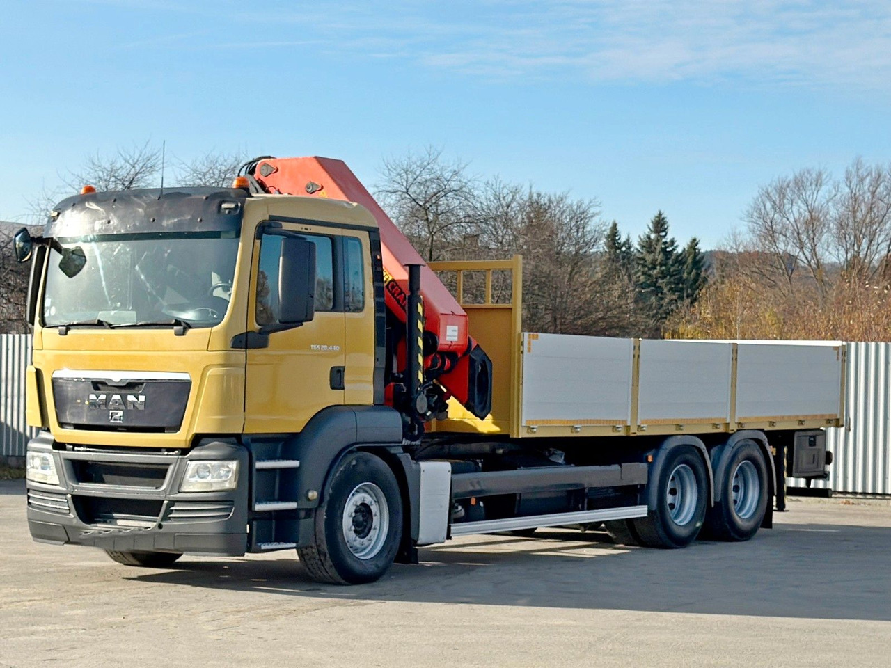 MAN TGS 28.440 Pritsche 6,55* PALFINGER PK 4502 - Камион со кран: слика 4 MAN TGS 28.440 Pritsche 6,55* PALFINGER PK 4502 - Камион со кран: слика 4