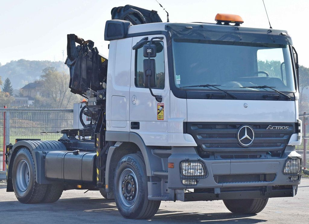 Mercedes-Benz ACTROS 1844 * Sattelzugmaschine *HIAB 330-5/FUNK Mercedes-Benz ACTROS 1844 * Sattelzugmaschine *HIAB 330-5/FUNK - Камион со кран, Камион влекач: слика 3 Mercedes-Benz ACTROS 1844 * Sattelzugmaschine *HIAB 330-5/FUNK Mercedes-Benz ACTROS 1844 * Sattelzugmaschine *HIAB 330-5/FUNK - Камион со кран, Камион влекач: слика 3