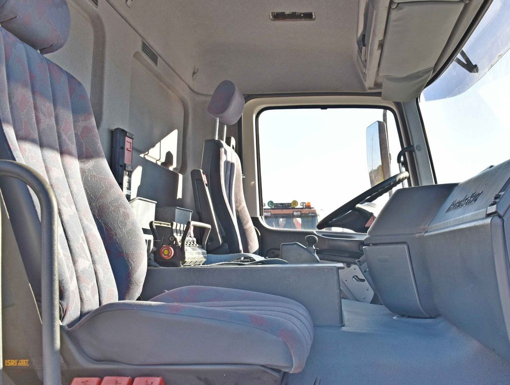Камион со кран Mercedes-Benz ACTROS 2635 Pritsche 6,40m + HIAB 400 E-5 + FUNK: слика 11