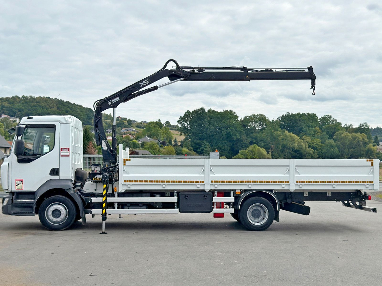 Renault D12.210 * HIAB 066 CL * TOPZUSTAND - Камион со кран: слика 5 Renault D12.210 * HIAB 066 CL * TOPZUSTAND - Камион со кран: слика 5