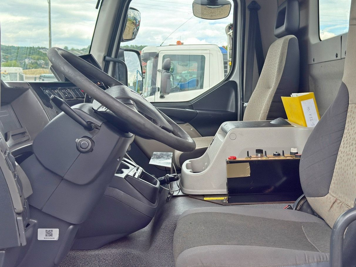 Камион со кука за подигање, Камион со кран Renault MIDLUM 300 DXI* ABROLLKIPPER * TOPZUSTAND: слика 8 Камион со кука за подигање, Камион со кран Renault MIDLUM 300 DXI* ABROLLKIPPER * TOPZUSTAND: слика 8