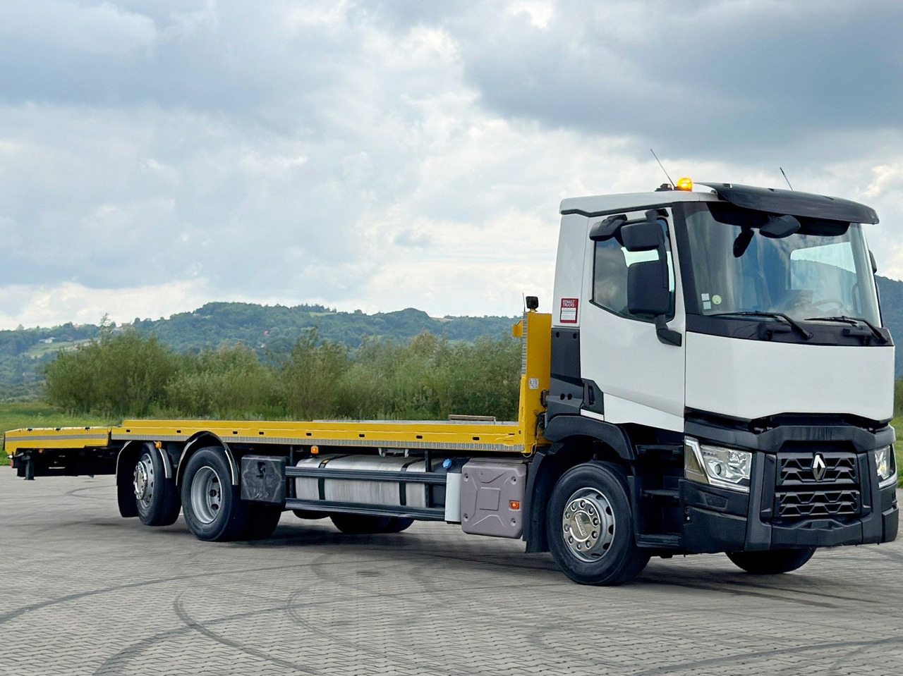Renault T 430* ABSCHLEPPWAGEN 9,35 m * 6x4 - Камион за влечење: слика 4 Renault T 430* ABSCHLEPPWAGEN 9,35 m * 6x4 - Камион за влечење: слика 4